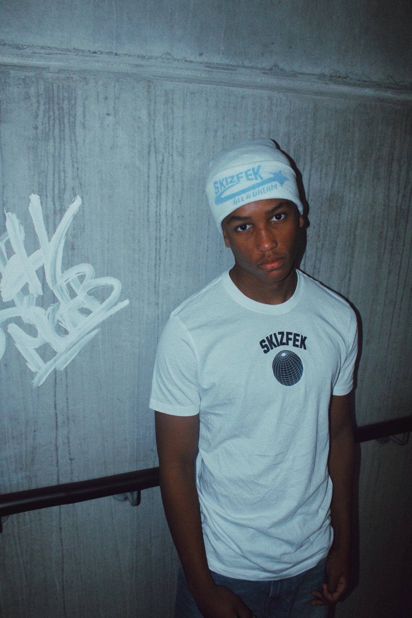 SKIZFEK BEANIE ‘ALL A DREAM’ (WHITE)